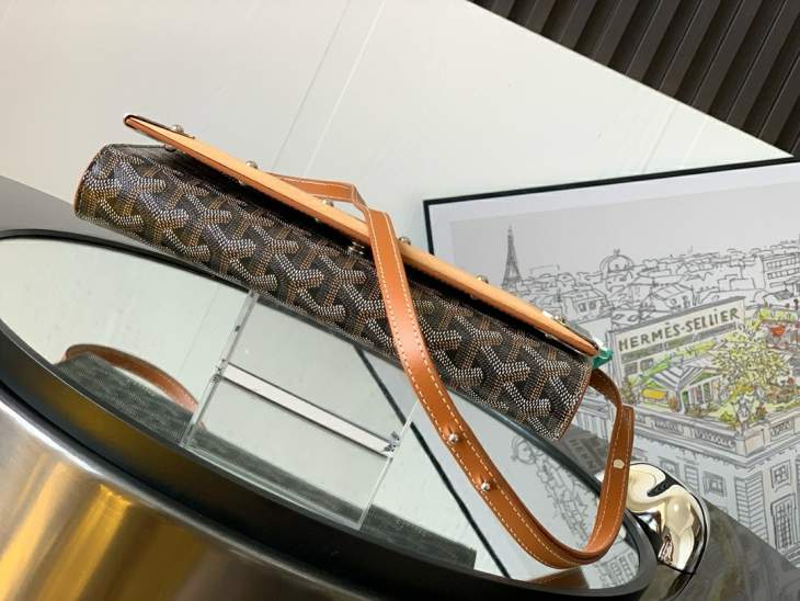 Picture of Goyard Handbags _SKUfw225675700fw